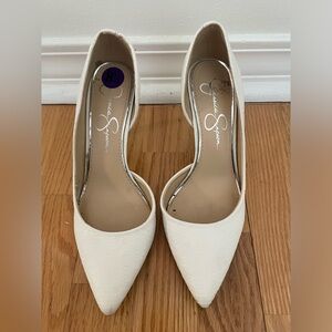 Jessica Simpson White Heels. Size 8 1/2.